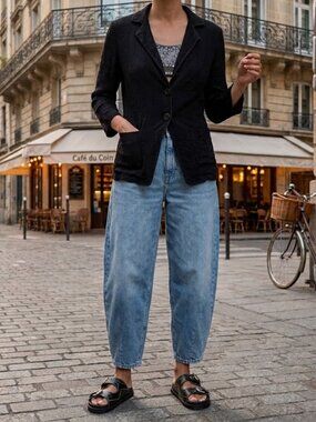 Eileen Fisher 100% silk summer jacket. Size XS.